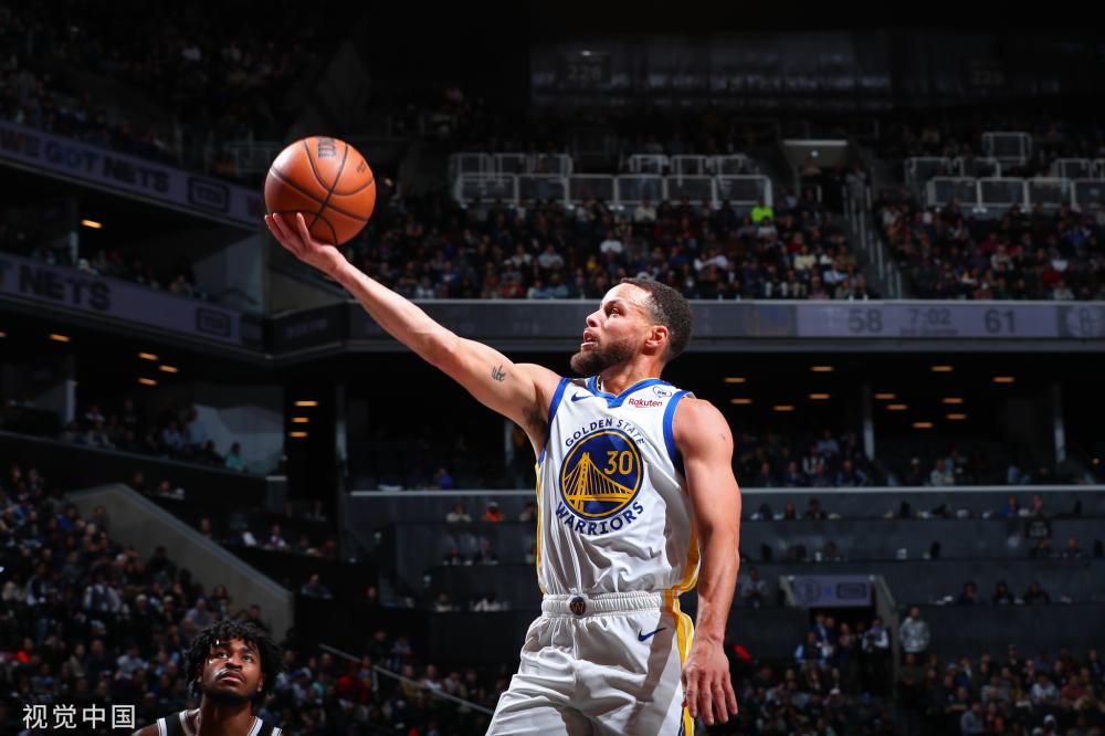 抢位推人 抢位推人