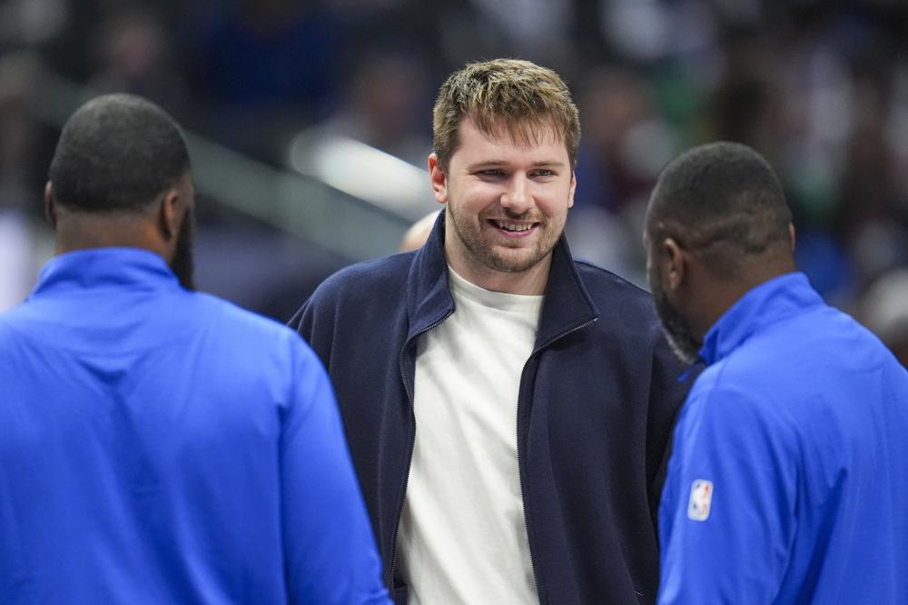 场夺回球权 场夺回球权